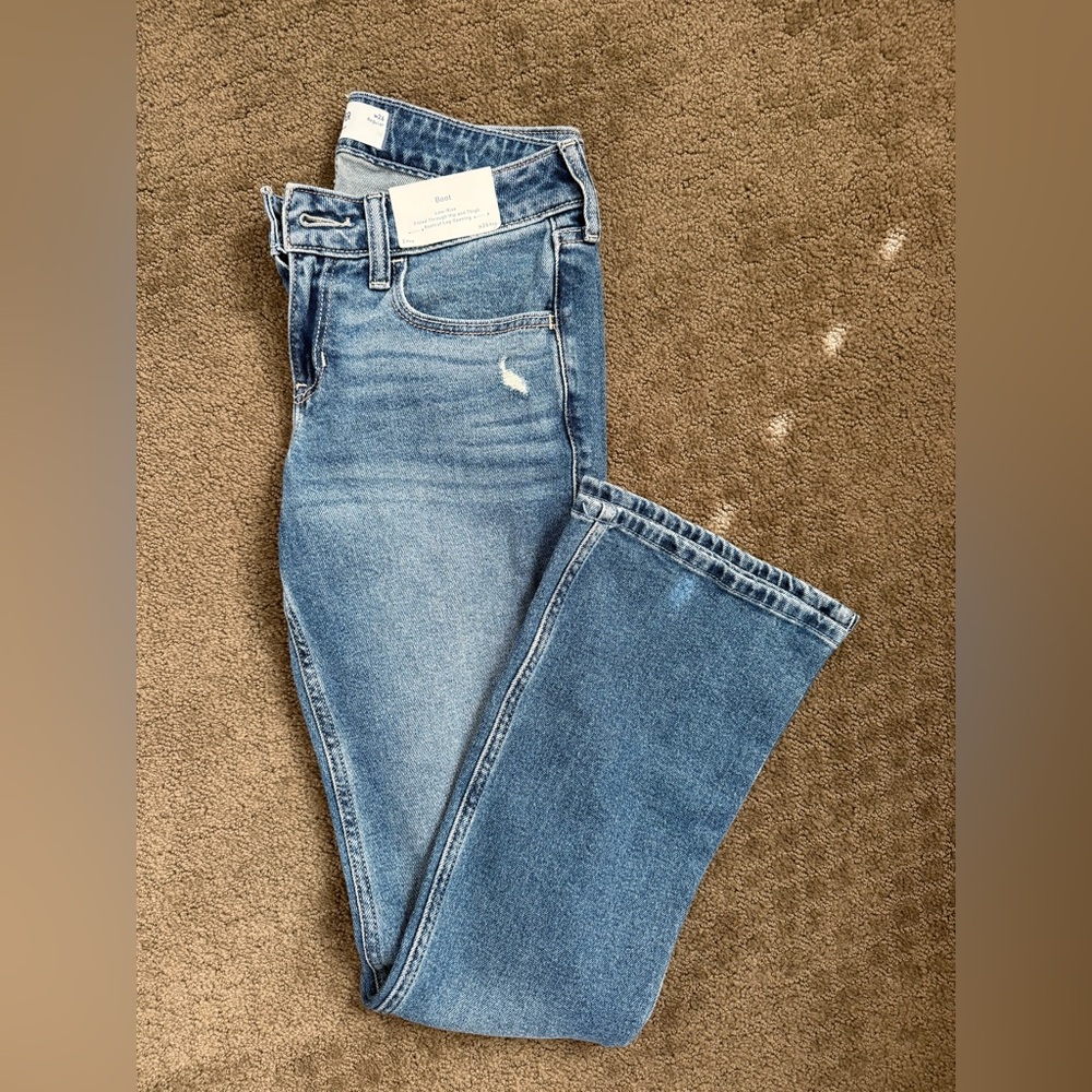 New Hollister Jeans Low Rise Bootcut Distressed Medium Wash Size 2 26 Reg Womens